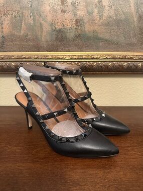 Brand New Arturo Chiang Gracen Pointy Studded Pumps Black Leather Size 7